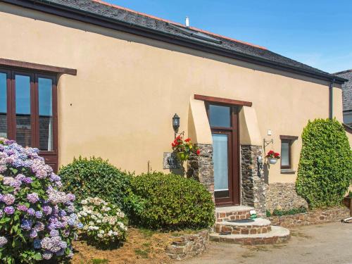 Frankaborough Cottage - Uk48326