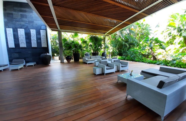 Escapade tropicale ultime pour les couples ou les familles ainsi que golf et massage gratuits!