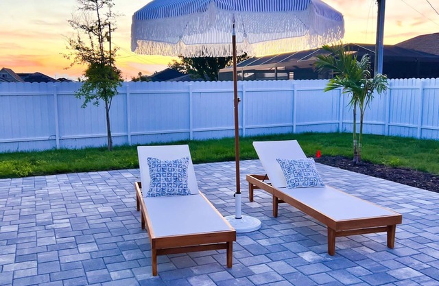 FREE Heated Pool, Pool Table, Fully Loaded Kitchen , Pac-Man Arcade, BBQ