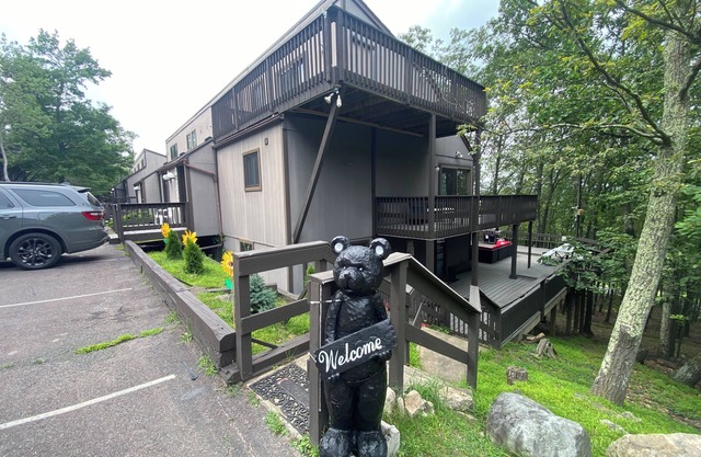 FREE NIGHT Book 2 Nights & 3rd is Free🏖Promo doesn’t work on holidays & Winter!