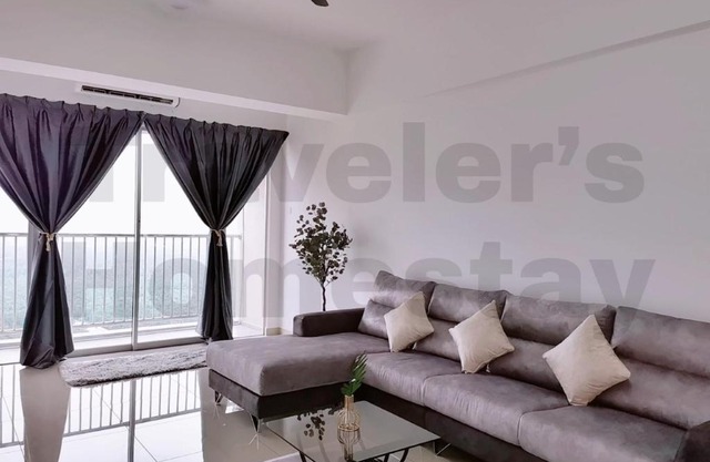FREE WI-FI Travelers Homestay SitiawanThe Venus Apartment