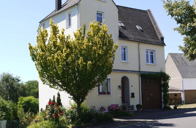 Freestanding holiday house with large *** - star apartment