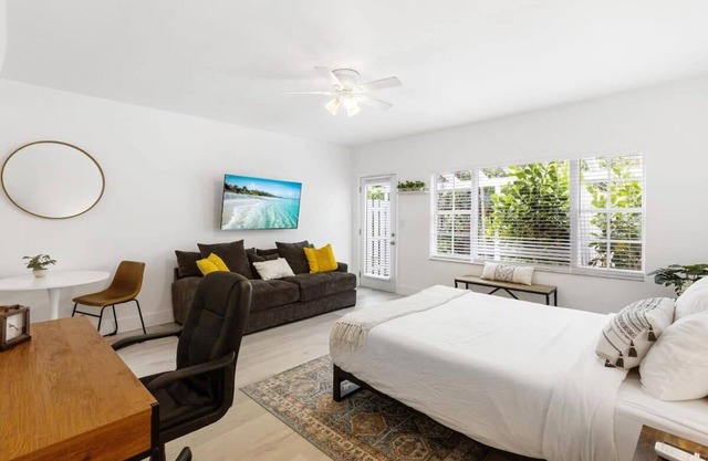 Victoria Park - Studio Apartment 301-3