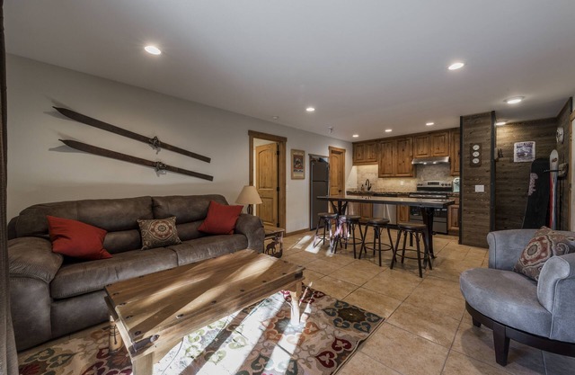 Une chambre fraîchement rénovée près de Canyon Village à Park City Mountain Resort