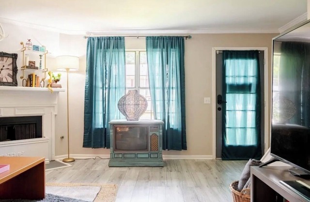 Freshly renovated Fairfax Townhome- 6 minutes from University of Alabama campus!
