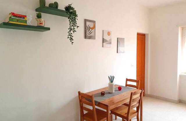 From Nannarè, 14 Palermo Street. in the city center, 5 minutes from the sea and station