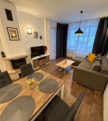 From Sunrise to Sunset at Oak Residence Smolyan