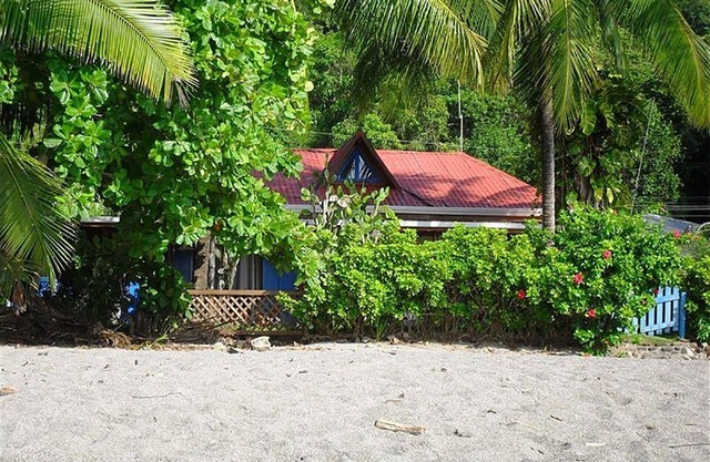 Front Beach Montezuma Us. 250 jours, min. 3 jours, nous. 1.600 semaine