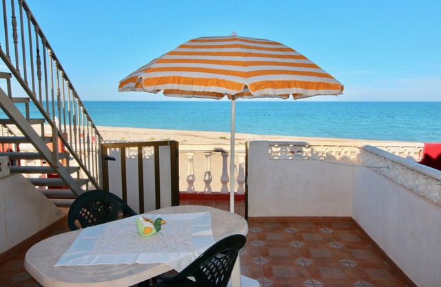 Appartement en première ligne à Almadrava