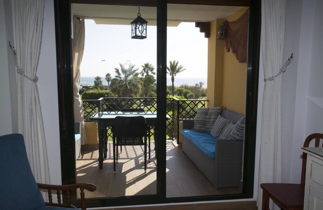 FRONTAL EN 1ERE LIGNE DE PLAGE 128m²