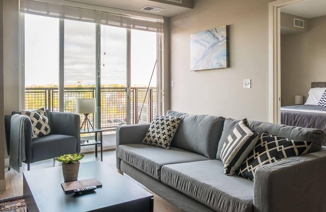 A la mode 1 BR Apt près du fleuve Mississippi