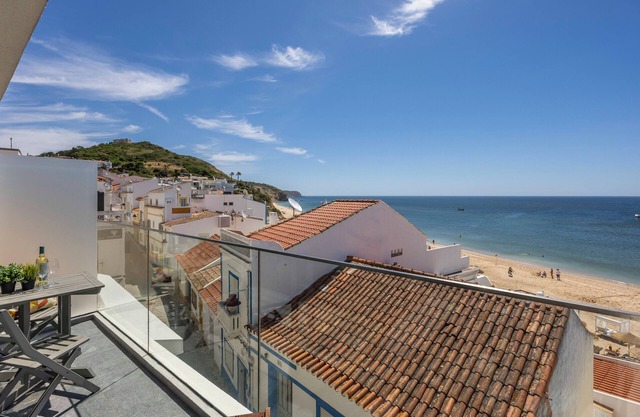 Frontline Seaview Apartment