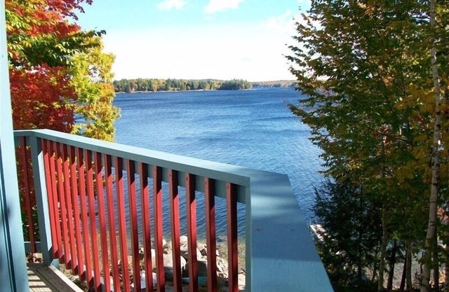 Propriété riveraine exceptionnelle de Frye Island