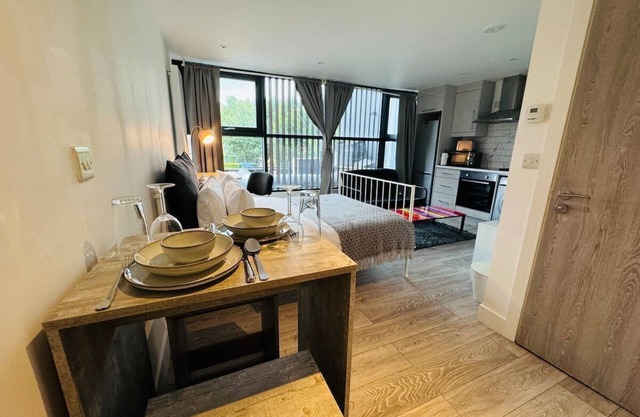 Supérieure-Appartement-Salle de bain privée séparée