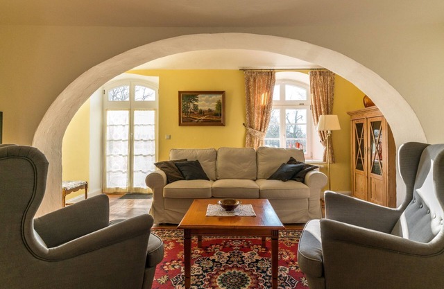 Burrow - Château Pütnitz - Canoë spéciale de 4 U (05 Sept-18 Juin)
