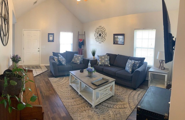 Fully Equipped 3BR/2BA in Auburn Al