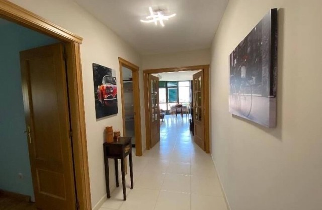 Appartement entièrement équipé pour 6 personnes à Raxó