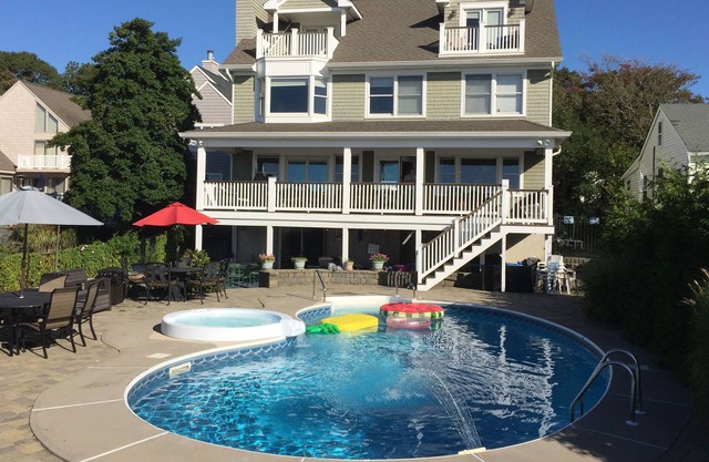 OFFRE DE FIN D'ÉTÉ à la maison front de mer ouvert w / piscine
