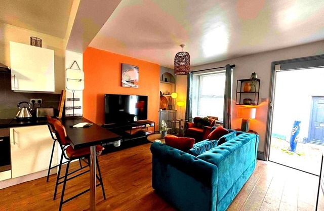 Fully Equipped & Charming - Devon 2BR Cottage