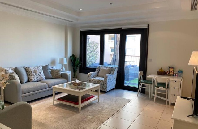 Fully furnished 2bedroom apartment with sea view