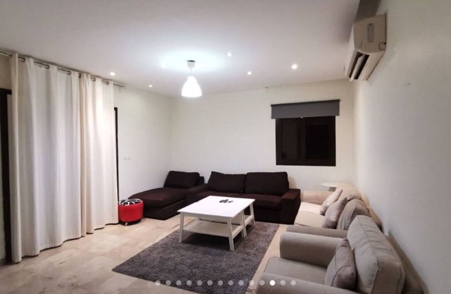 Appartement sur le toit entièrement meublé À LOUER 2BR / unité 5