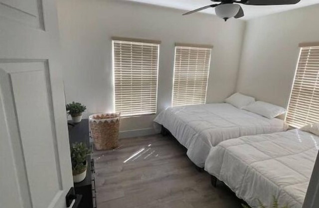 Fully Renovated 2 Bedroom Gem