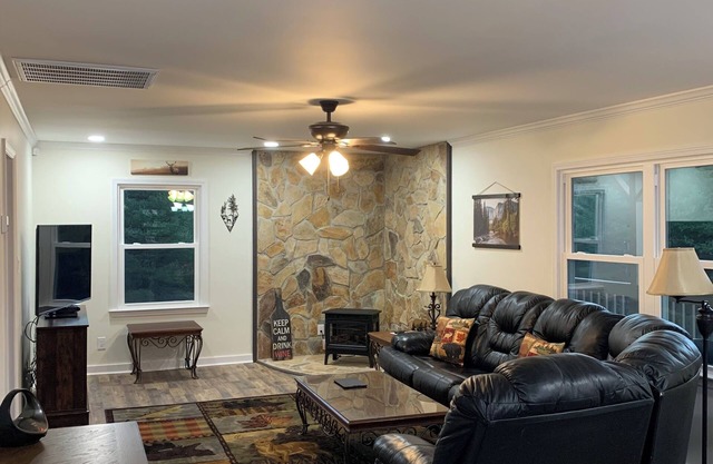 Fully Renovated Home in the Blue Ridge Mountains with Stunning Views