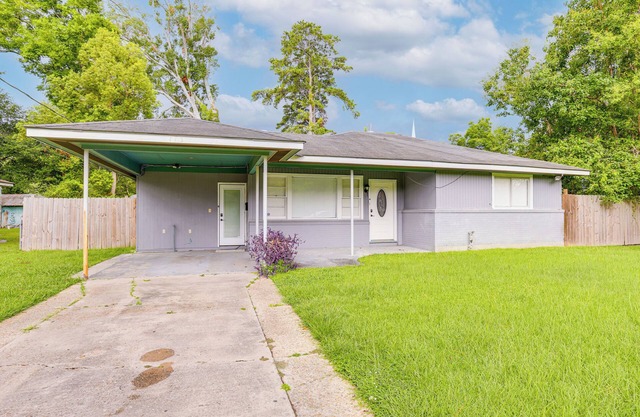 Fully Renovated Home ~ 1 Mi to Downtown Hammond!