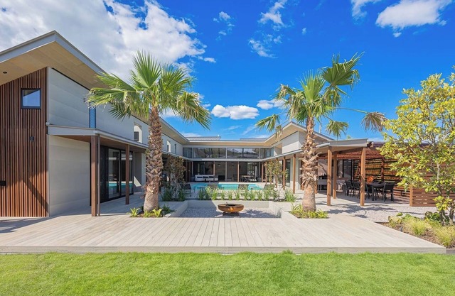 Fullyprivate villa with 3 bedrooms heated pool / Choseigun Chiba