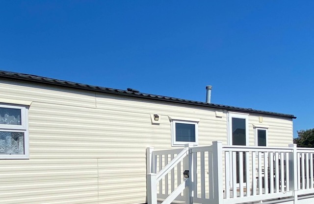 Fun in the sun at Seal Bay Resort, Selsey!
