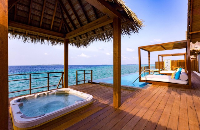 Furaveri Maldives - FREE RETURN TRANSFER for 2 for stays of minimum 5 nights from 01 May to 31 Oct 2025