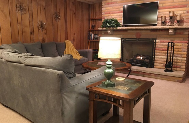 Apartamento amueblado de 2 habitaciones y 1 baño cerca de Marietta, OH