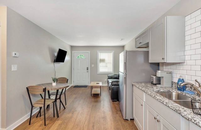 Furnished Apartment Near Redstone Gate 8