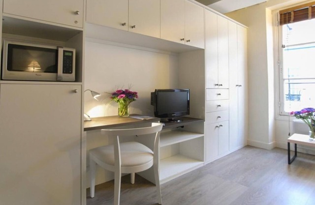Studio meublé à Paris, Marais