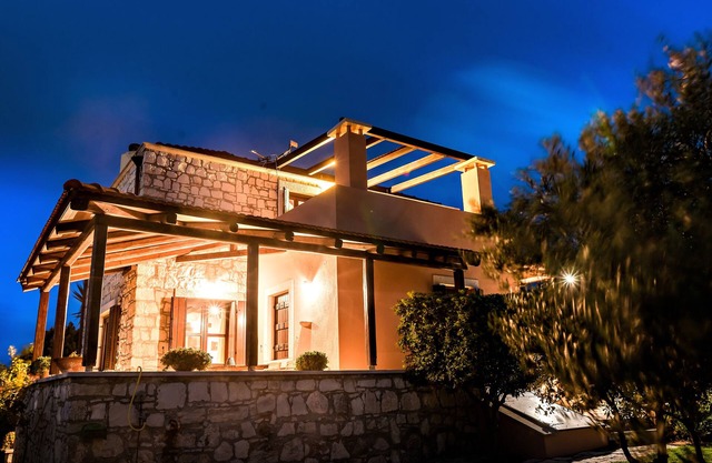 Vue à couper le souffle, à proximité de la villa Knossos-Fyllosia.