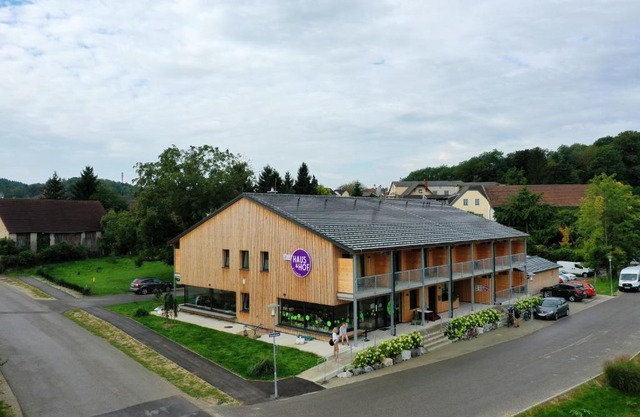 GästeHAUS & HOFladen Familie Öllerer