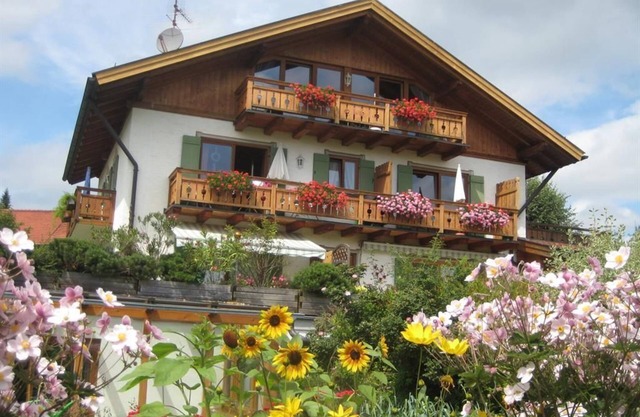 Gästehaus Schönblick - Appartement Edelweiss