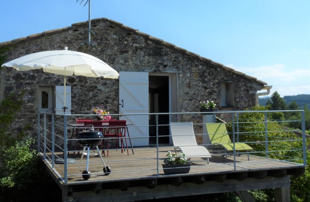 Gîte 45 m2 3 ETOILES tout confort design nombreuses activités possibles