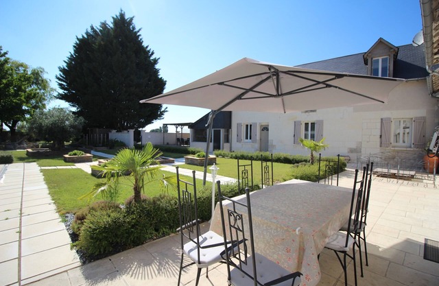 Gîte LES DOUCESHEURES- 110m²--3 chambres-6 pers