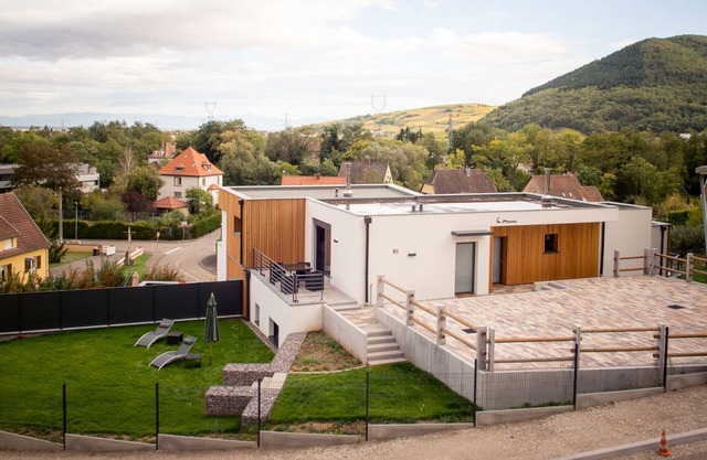 Gîte & PISCINE + SPA 12-15 personnes,Turckheim proche Colmar