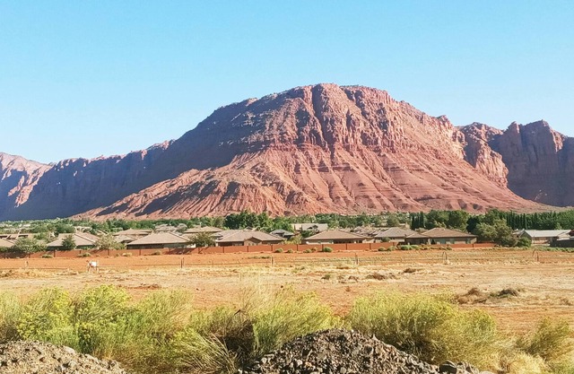 Roxy 2 - Glamping RV w/ Gorgeous Views