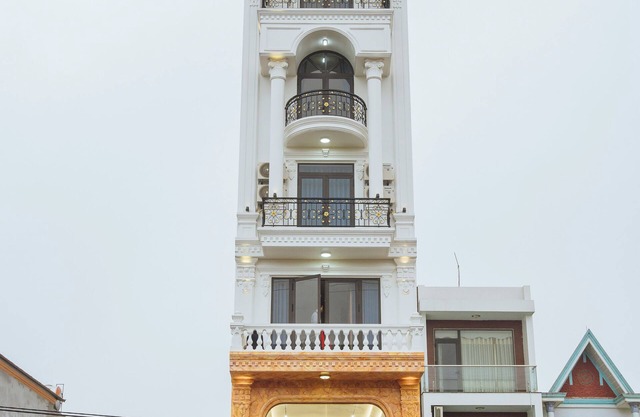 Gala Hotel & Apartment