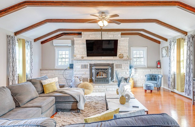 Game Room, Deck & Fire Pit: Covington Township Gem
