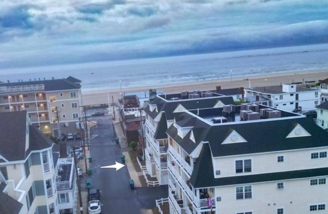 Garage Parking, 2BR-3 Beds-2Bath Condo, Parking for 2, Balcony