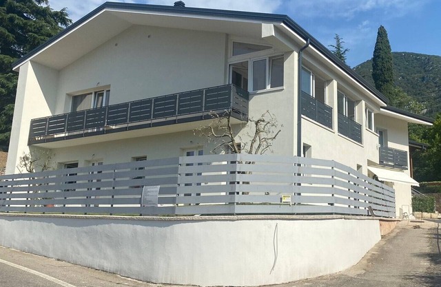 GARDA 33 POINT5 APARTMENT IN VERONESE CAPRINO