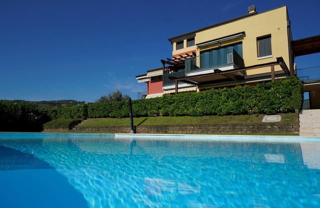 GardaLake BlueParadise - jardin, vue sur le lac et piscine