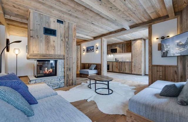 Appartement 6 pers. avec terrasse près des pistes, cheminée et parking, Val d'Isère