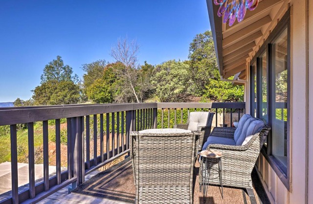 Garden, Balcony and Scenic View Sonora Hideaway!