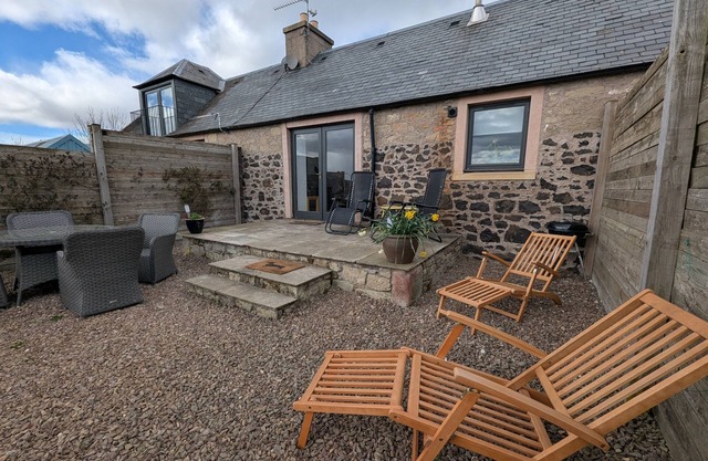 Garden Bank Cottage - Deux Chambres Maison, Couchages 4