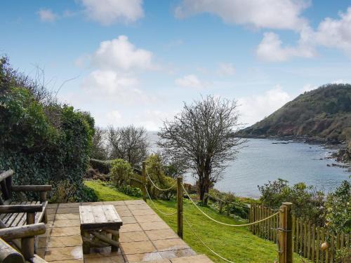 Garden Cottage - Uk30590